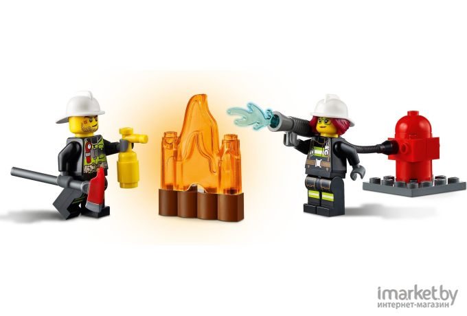 Конструктор LEGO City Пожарная машина с лестницей (60280)