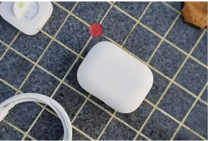 Чехол для наушников Tech-Protect Icon Hook для Apple AirPods Pro 1/2 Black