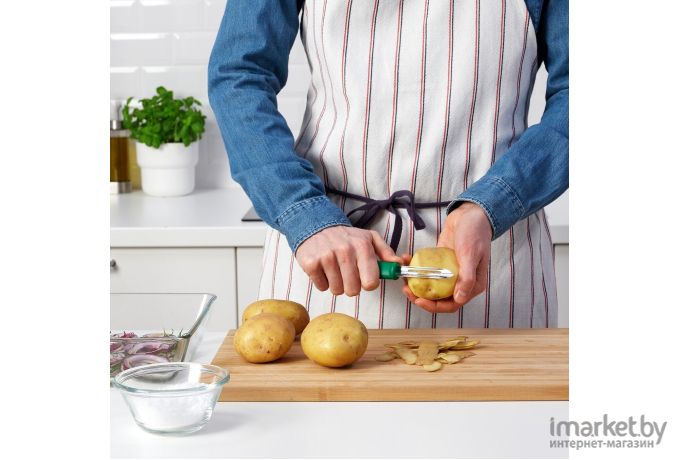 Нож для чистки картофеля Ikea Уппфильд зеленый (905.219.63)